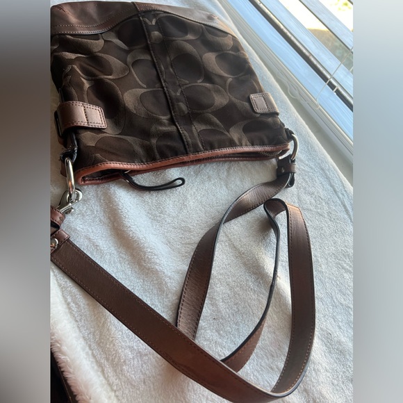 Coach Signature Duffle Shoulder Crossbody Purse - Picture 12 of 12